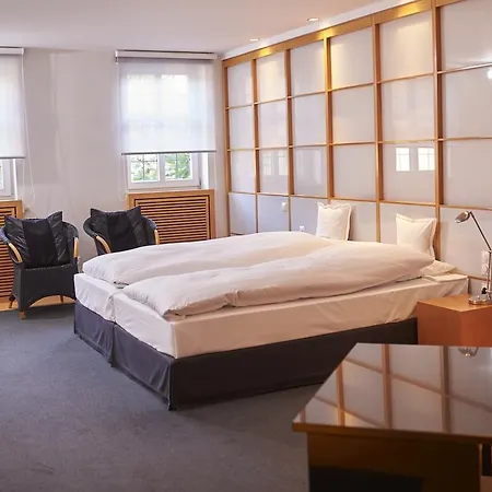 Romantik Hotel Goldener Karpfen-3